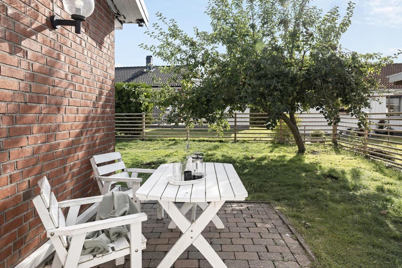 Harlig Villa I Savedalen 10 Min Till Goteborg Bagian luar foto